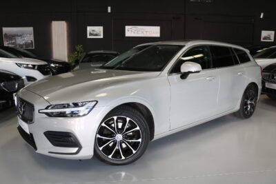 Foto exterior Volvo V60 V60 2.0 D3 Momentum Auto