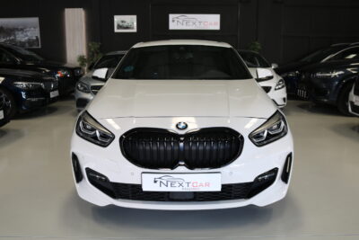 Foto exterior BMW Serie 1 118D M-PACK