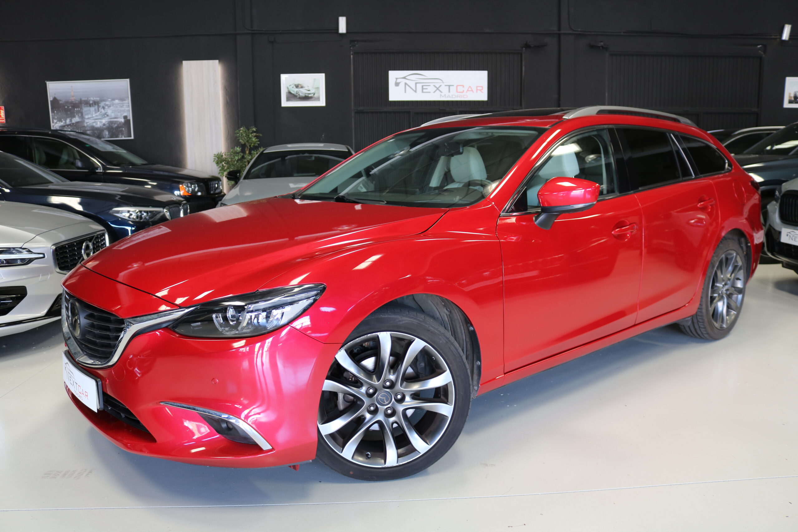 MAZDA6 2.5 SKYACTIVEG LUXURY AUTO WAGON