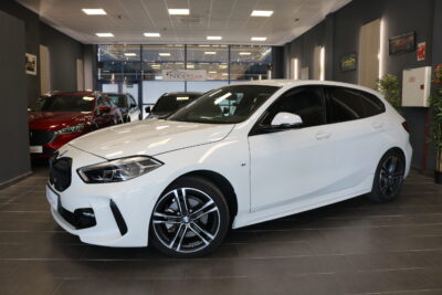 Foto exterior BMW Serie 1 118D AUT. M EDITION